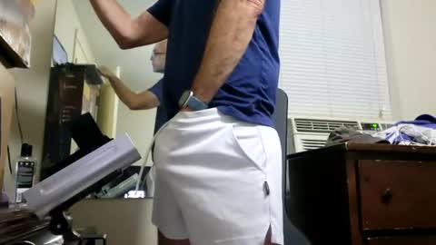 Snapshot of drmbigg chatting on July 2026 04:05:02 AM Hello Hope you enjoy what you see. I love attention in dirty talk and tips thickcock edging precum dirtyTalk C2C online show from July 2026 04:05:02 AM