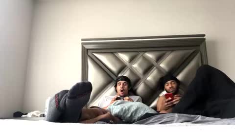 2xTheTrouble online show from November 2025 05:24:01 PM