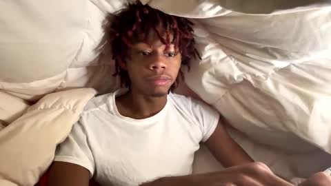 Snapshot of droddick chatting on September 2025 03:30:02 AM droddick online show from September 2025 03:30:02 AM