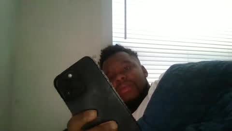 Snapshot of dsmoov_ chatting on September 2025 02:40:02 PM SmoovFanz online show from September 2025 02:40:02 PM