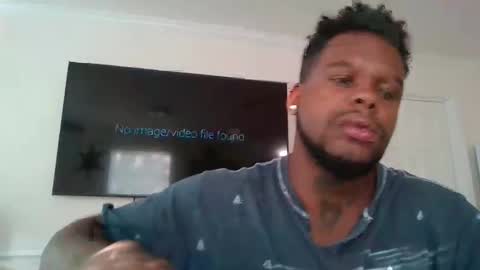 Snapshot of dsmoov_ chatting on October 2025 02:23:02 PM SmoovFanz online show from October 2025 02:23:02 PM