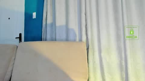 duamilktits online show from April 2026 09:23:02 AM