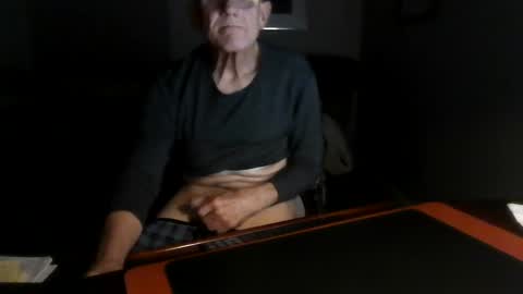 DublNikl online show from December 2024 07:42:01 AM