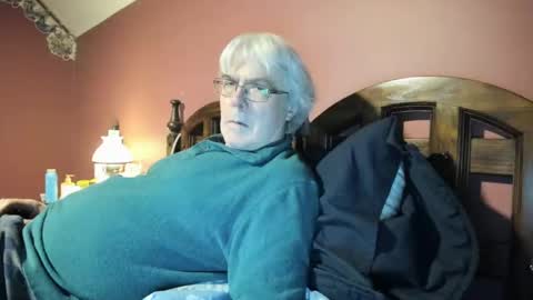 Doug online show from October 2025 01:37:01 PM