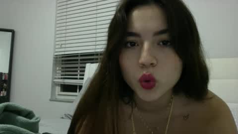 dulce2922 online show from December 2024 07:16:01 AM