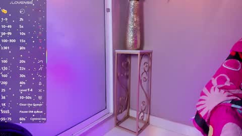 Snapshot of dulce__fiore07 chatting on September 2025 12:28:02 PM dulce__fiore07 online show from September 2025 12:28:02 PM