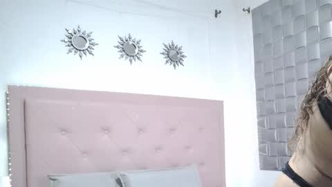 dulce__lovee online show from October 2025 11:27:02 AM