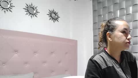 dulce__lovee online show from October 2025 09:31:01 AM