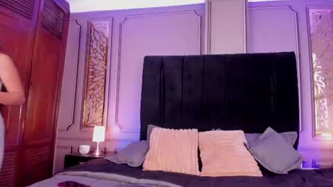 Snapshot of dulce_girls chatting on June 2026 11:53:02 AM Dulce online show from June 2026 11:53:02 AM