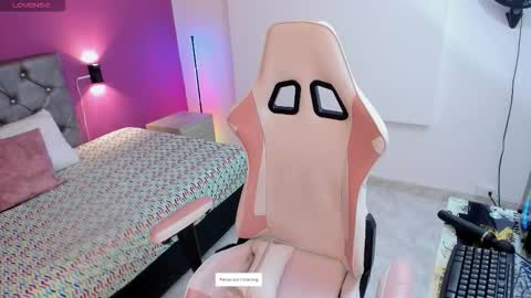 dulcee_gaby online show from November 2025 12:15:02 PM