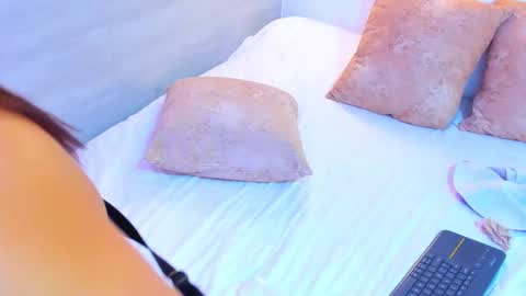 Dulcee Garcia online show from October 2025 11:46:02 PM