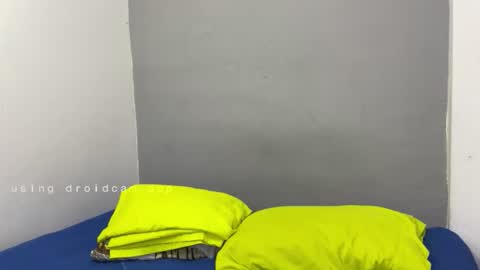 Snapshot of dulceizzy chatting on March 2026 12:36:02 AM dulceizzy online show from March 2026 12:36:02 AM