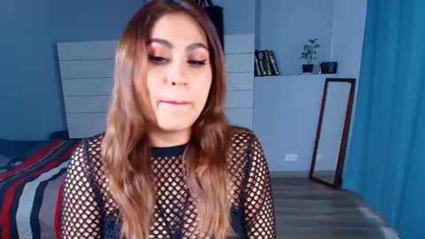 Snapshot of dulcejanedow chatting on November 2025 03:11:01 PM JannyDow online show from November 2025 03:11:01 PM