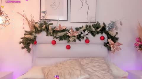 DULCE  online show from December 2024 07:29:01 PM
