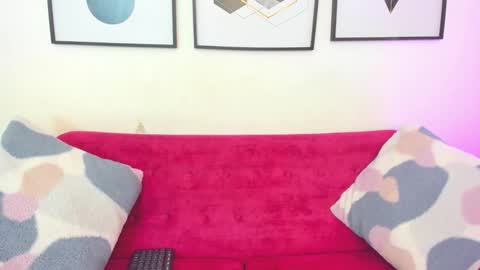 Dulce online show from January 2026 08:10:02 PM