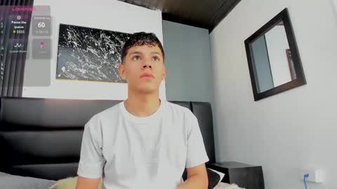 Snapshot of duolust chatting on October 2025 07:48:02 PM Thomas and Noah online show from October 2025 07:48:02 PM