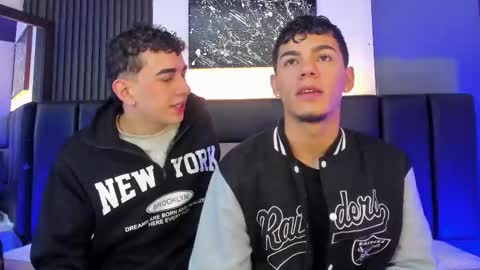 Snapshot of duolust chatting on November 2025 12:16:01 PM Thomas and Noah online show from November 2025 12:16:01 PM