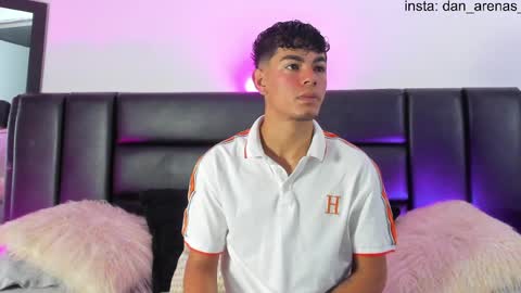 Snapshot of duolust chatting on April 2026 11:37:01 AM Thomas and Noah online show from April 2026 11:37:01 AM