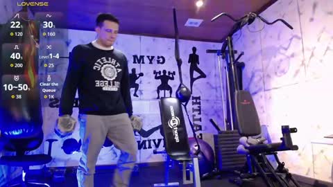 Dustin Sonne online show from September 2025 04:24:02 AM