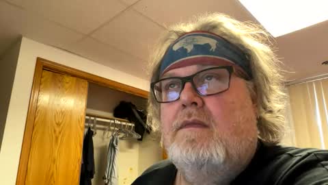 Dusty online show from April 2026 07:04:01 PM