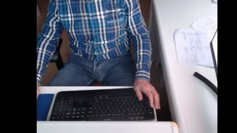 Snapshot of dutchpornking2 chatting on January 2025 11:37:01 AM dutchpornking2 online show from January 2025 11:37:01 AM