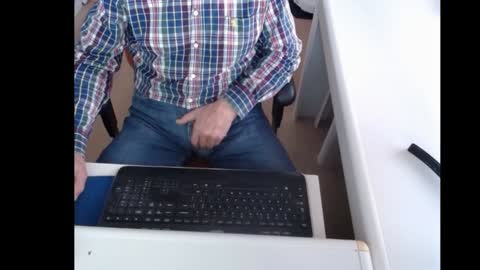Snapshot of dutchpornking2 chatting on January 2025 07:54:01 AM dutchpornking2 online show from January 2025 07:54:01 AM