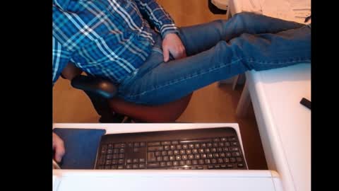 Snapshot of dutchpornking2 chatting on January 2025 06:49:01 PM dutchpornking2 online show from January 2025 06:49:01 PM