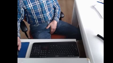 Snapshot of dutchpornking2 chatting on January 2025 11:32:02 AM dutchpornking2 online show from January 2025 11:32:02 AM