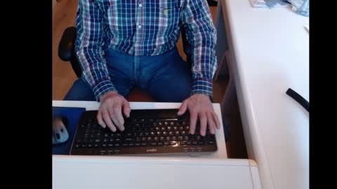 Snapshot of dutchpornking2 chatting on January 2025 02:19:01 PM dutchpornking2 online show from January 2025 02:19:01 PM