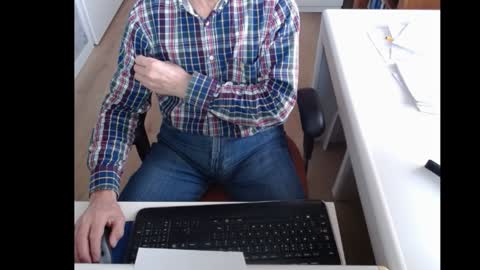 Snapshot of dutchpornking2 chatting on February 2025 08:02:02 AM dutchpornking2 online show from February 2025 08:02:02 AM