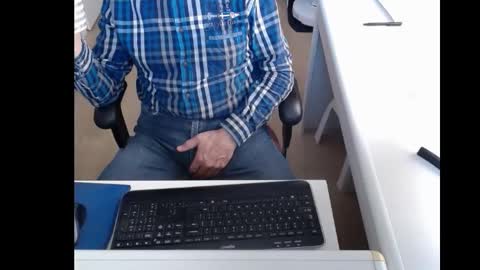 Snapshot of dutchpornking2 chatting on February 2025 12:59:02 PM dutchpornking2 online show from February 2025 12:59:02 PM