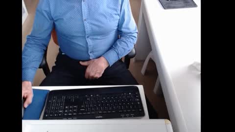 Snapshot of dutchpornking2 chatting on March 2026 07:35:01 AM dutchpornking2 online show from March 2026 07:35:01 AM