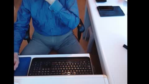 Snapshot of dutchpornking2 chatting on March 2026 07:36:02 AM dutchpornking2 online show from March 2026 07:36:02 AM