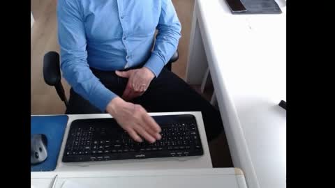 Snapshot of dutchpornking2 chatting on April 2026 06:24:01 AM dutchpornking2 online show from April 2026 06:24:01 AM