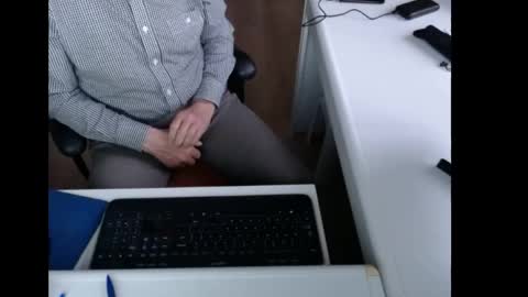 Snapshot of dutchpornking2 chatting on May 2026 06:46:01 PM dutchpornking2 online show from May 2026 06:46:01 PM