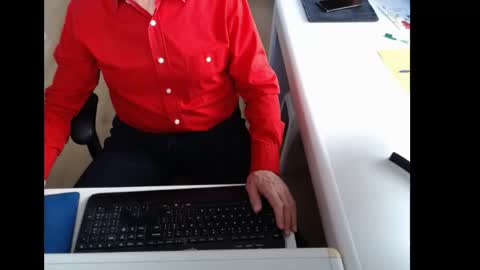 Snapshot of dutchpornking2 chatting on May 2026 06:42:02 AM dutchpornking2 online show from May 2026 06:42:02 AM