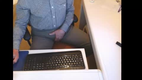 Snapshot of dutchpornking2 chatting on May 2026 07:21:01 PM dutchpornking2 online show from May 2026 07:21:01 PM