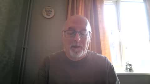 Snapshot of dutchunclejohn chatting on February 2026 01:04:02 PM DutchUncleJohn online show from February 2026 01:04:02 PM