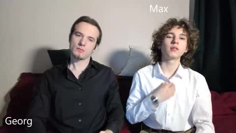 Snapshot of duumvirate chatting on November 2025 11:13:01 AM Georg and Max online show from November 2025 11:13:01 AM