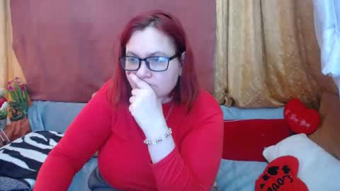 Snapshot of dyannelovee chatting on May 2026 03:05:02 PM Dyanne online show from May 2026 03:05:02 PM