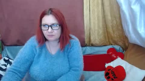 Snapshot of dyannelovee chatting on May 2026 10:17:01 PM Dyanne online show from May 2026 10:17:01 PM
