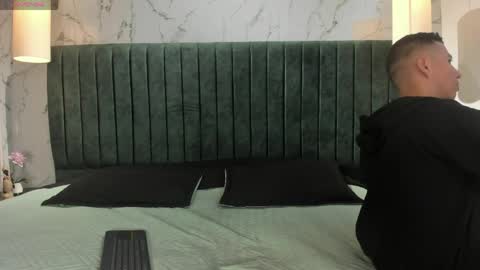 Dylan  online show from April 2026 11:43:01 AM