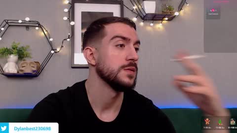 Snapshot of dylan_starxx chatting on December 2024 12:15:02 AM Dylan online show from December 2024 12:15:02 AM