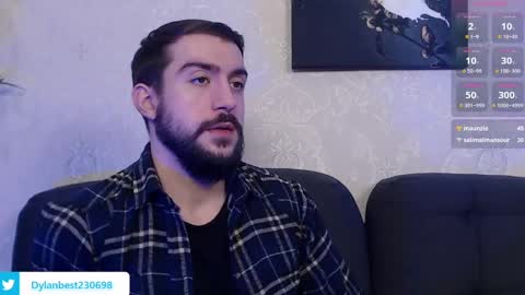 Snapshot of dylan_starxx chatting on January 2025 02:09:01 AM Dylan online show from January 2025 02:09:01 AM