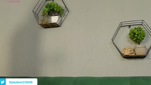 Snapshot of dylan_starxx chatting on September 2025 11:16:01 PM Dylan online show from September 2025 11:16:01 PM