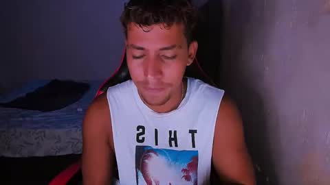 Snapshot of dylan_yvt chatting on March 2026 12:07:02 AM yohe online show from March 2026 12:07:02 AM