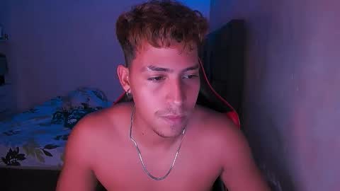 Snapshot of dylan_yvt chatting on March 2026 09:40:01 PM yohe online show from March 2026 09:40:01 PM
