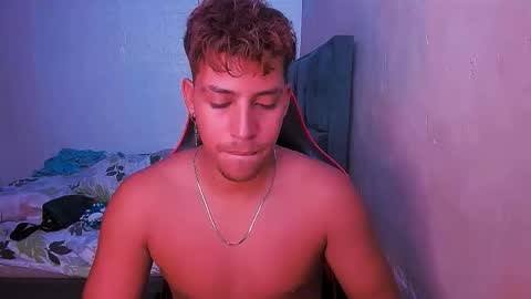 Snapshot of dylan_yvt chatting on March 2026 11:09:01 PM yohe online show from March 2026 11:09:01 PM