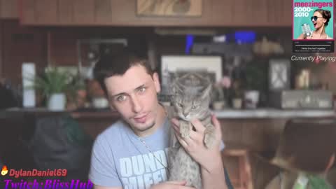 Snapshot of dylandaniel69 chatting on January 2025 08:48:01 PM Dylan Daniel 7.8 online show from January 2025 08:48:01 PM