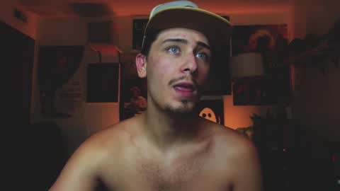 Snapshot of dylandaniel69 chatting on February 2025 06:43:01 AM Dylan Daniel 7.8 online show from February 2025 06:43:01 AM